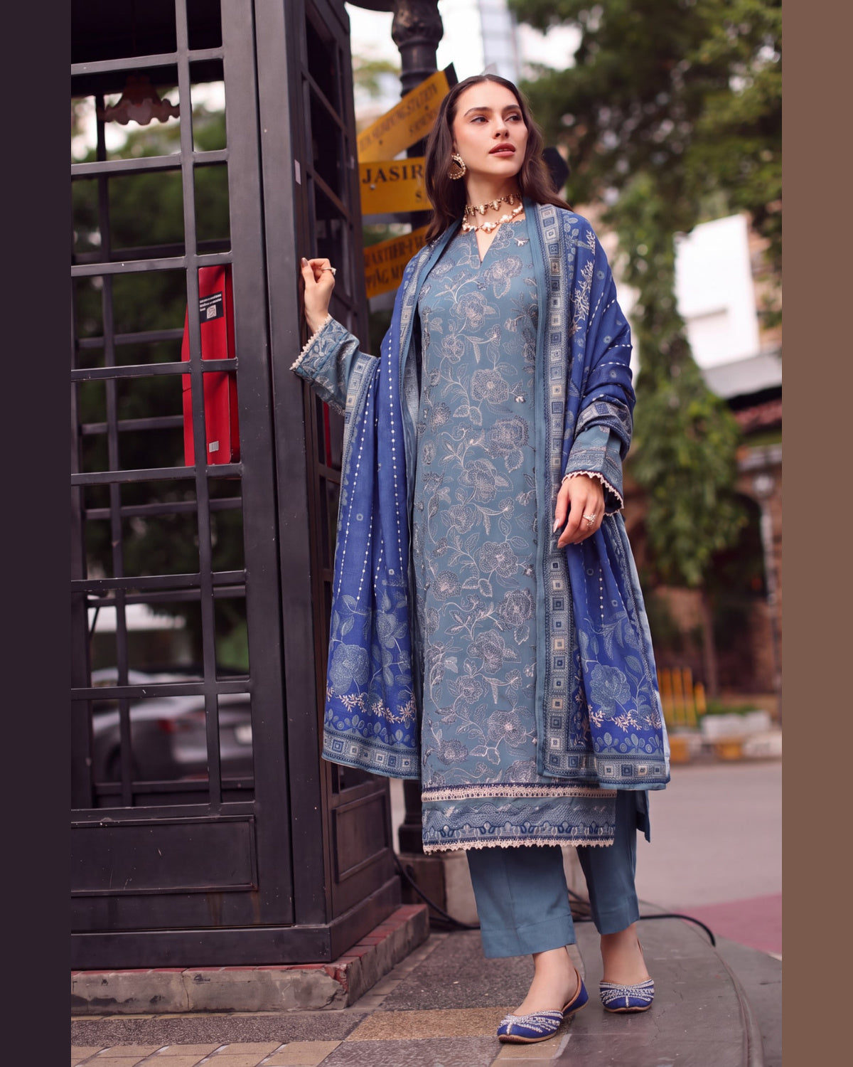 ELARA Premium Embroidered Karandi 3 Piece Suit with Pashmina Shawl