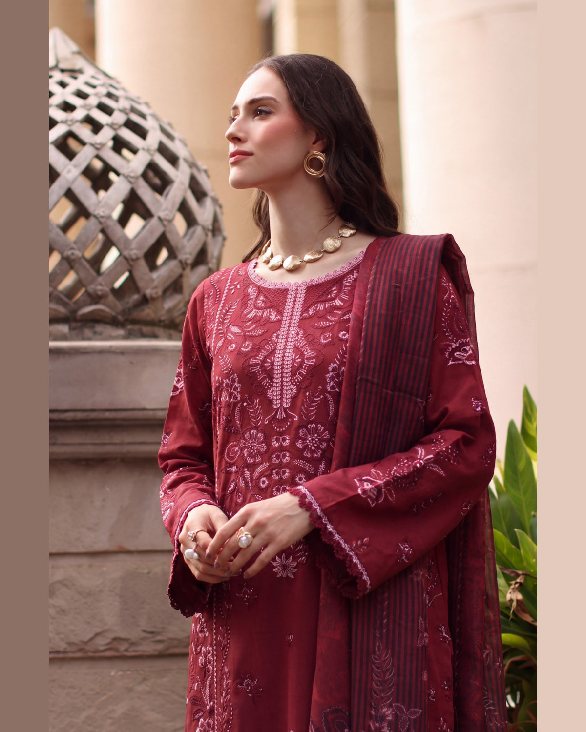 ELARA Premium Embroidered Karandi 3 Piece Suit with Pashmina Shawl