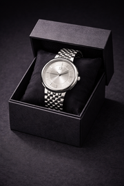 Calvin Klein Women’s Stainless Steel Analog Watch – Minimalist Silver Dial Elegant Bracelet Watch