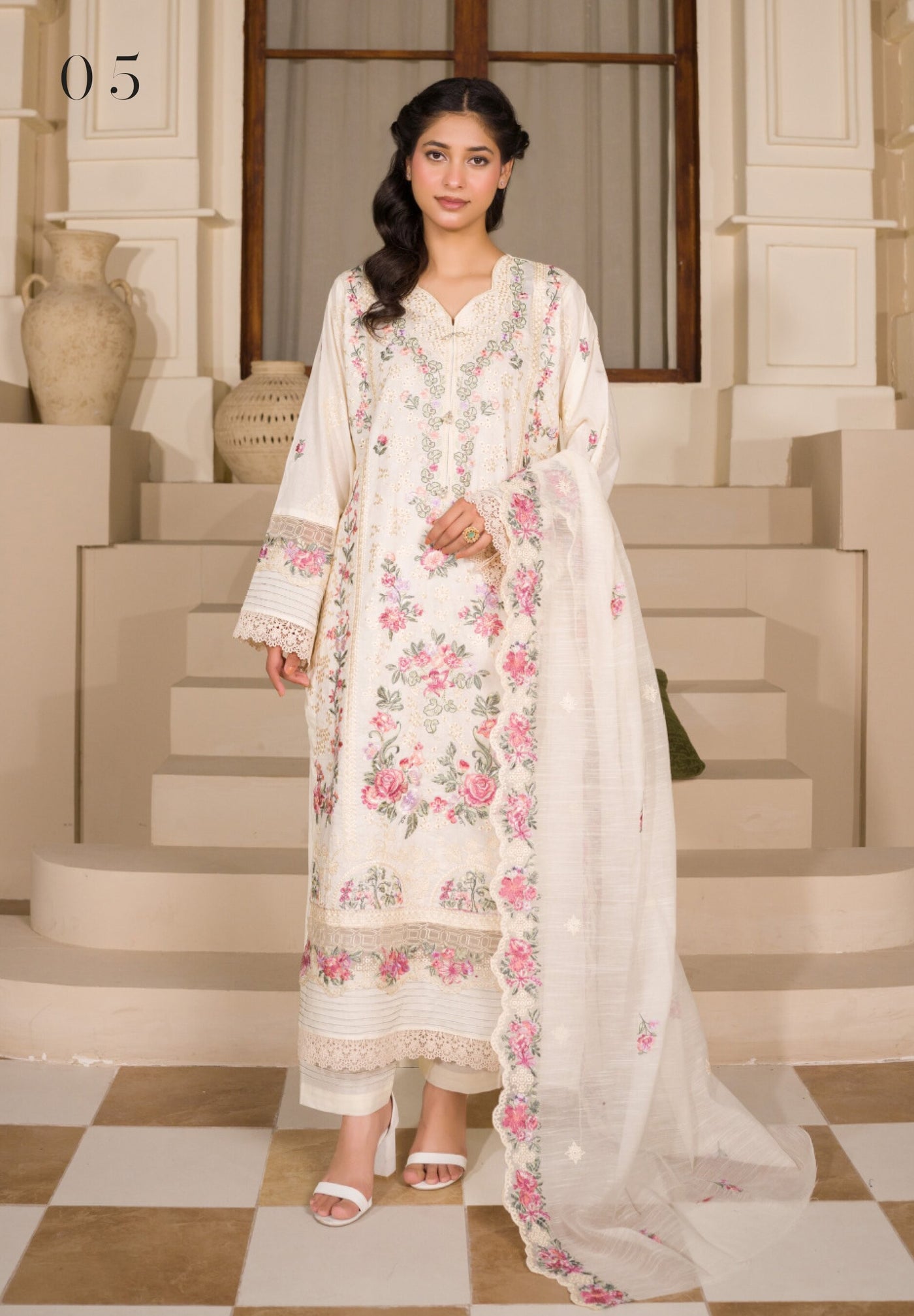 Manizay Premium Embroidered Lawn Unstitched Collection 2026 – Luxury Pakistani Women's Suit