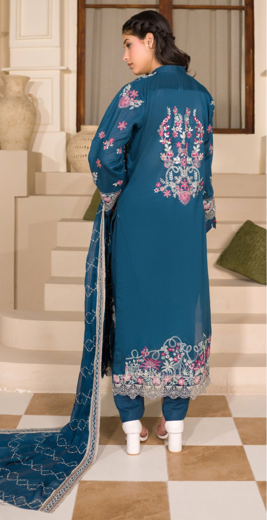 Manizay Premium Embroidered Lawn Unstitched Collection 2026 – Luxury Pakistani Women's Suit