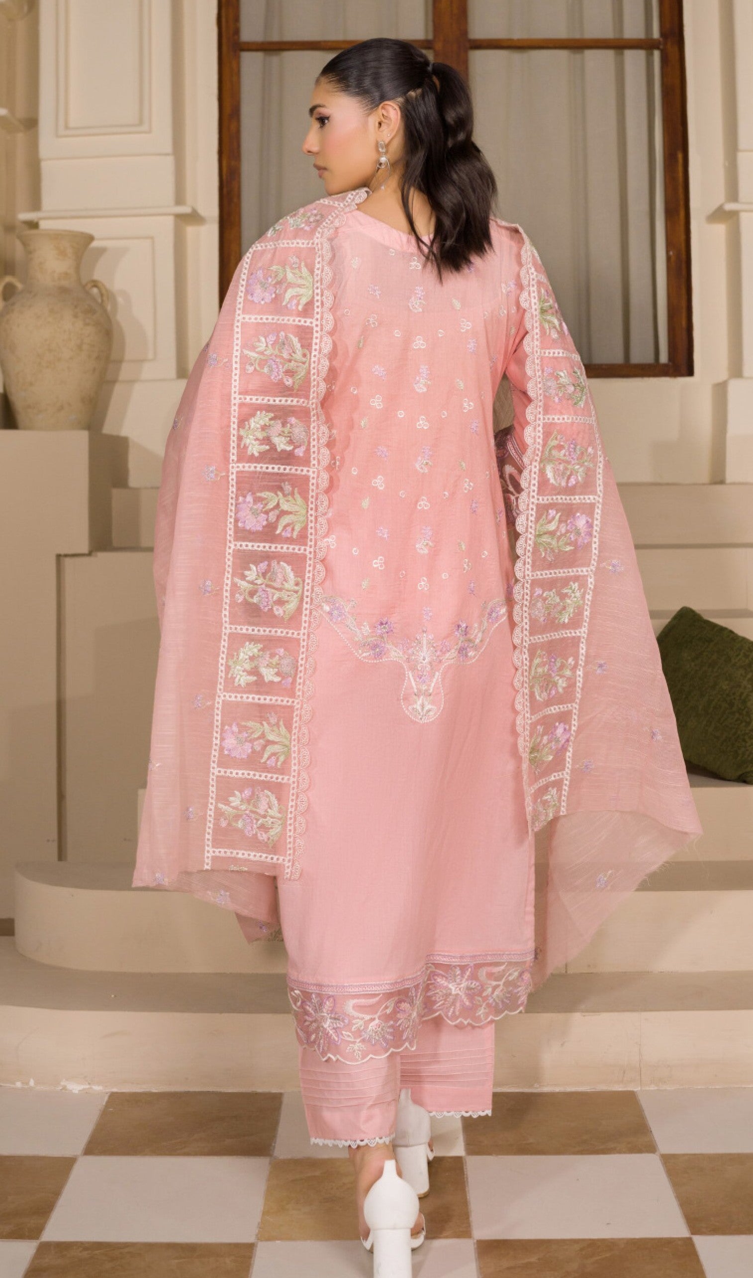 Manizay Premium Embroidered Lawn Unstitched Collection 2026 – Luxury Pakistani Women's Suit