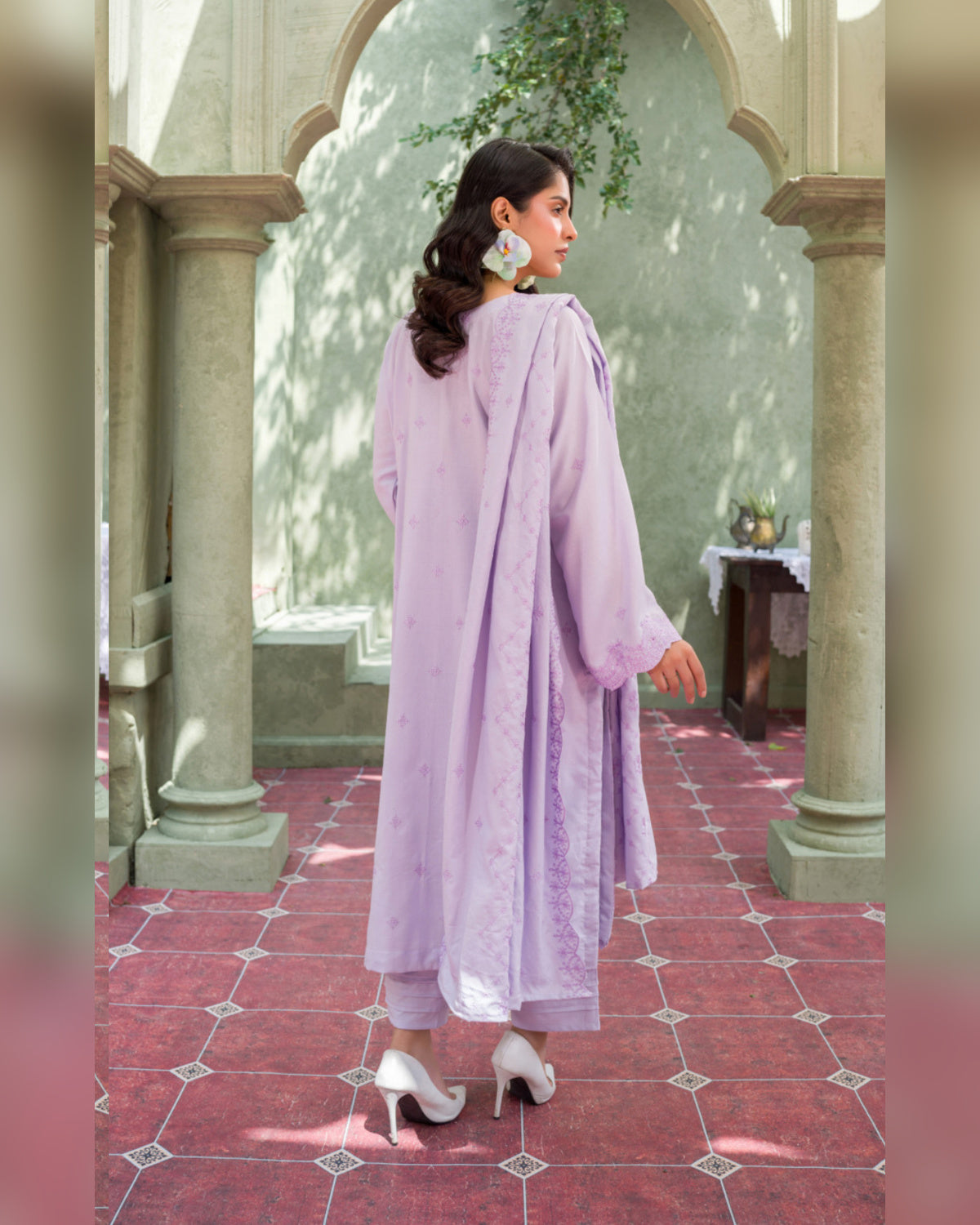 Gul-e-Laila Luxury Embroidered Dhanak 3 Piece Suit with Embroidered Shawl