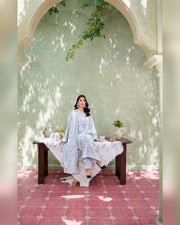 Gul-e-Laila Luxury Embroidered Dhanak 3 Piece Suit with Embroidered Shawl