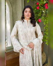 Gul-e-Laila Luxury Embroidered Dhanak 3 Piece Suit with Embroidered Shawl