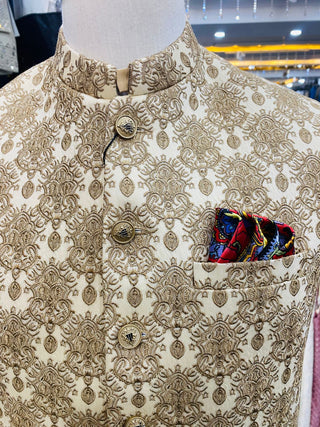 Stylish Gold Waistcoat Men Pakistan | Sherwani Wedding Vest (zw6048) | Star Fabrics