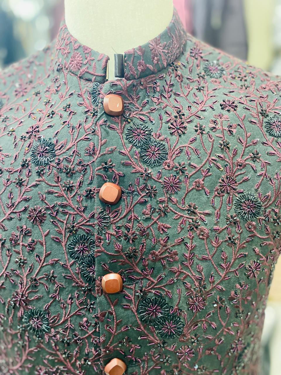 Stylish Black & Mahroon Waistcoat Men Pakistan - Sherwani Vest (zw5152) | Star Fabrics