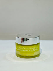 Outdoor Girl OG Vitamin C + E Serum – Brightening & Anti-Aging Skincare | Star Fabrics