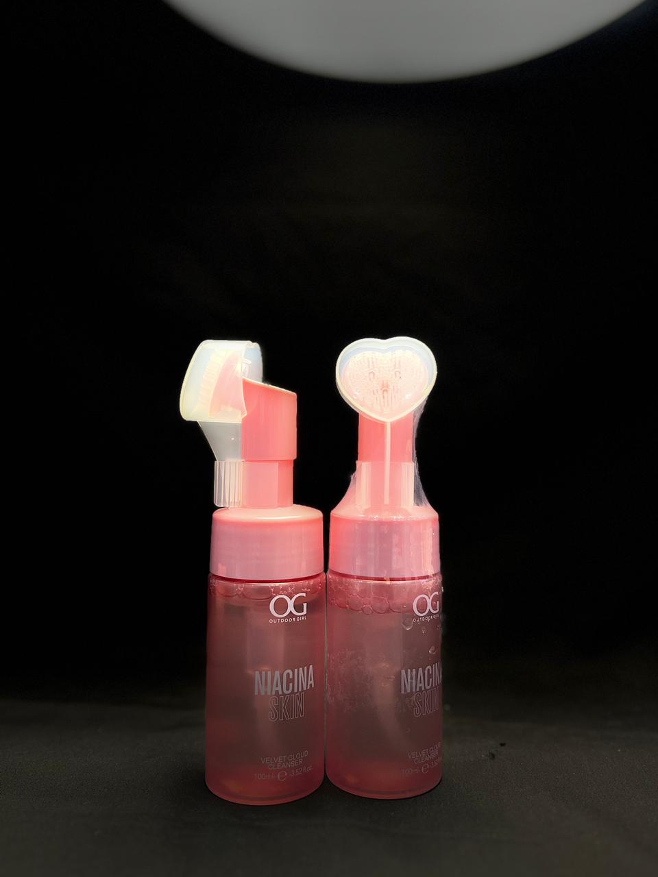Velvet Cloud Niacina Skin Cleanser from the brand Outdoor Girl (OG) - Star Fabrics