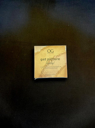 Outdoor Girl (OG) Get Picture Ready! Long Lasting Compact powder foundation- Star Fabrics