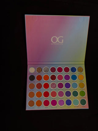 OG Outdoor Girl "Living in Full Colors" Eyeshadow Palette - Star Fabrics