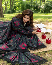 Alzohaib Colors Khaddar Digital Printed 3 Piece Suit