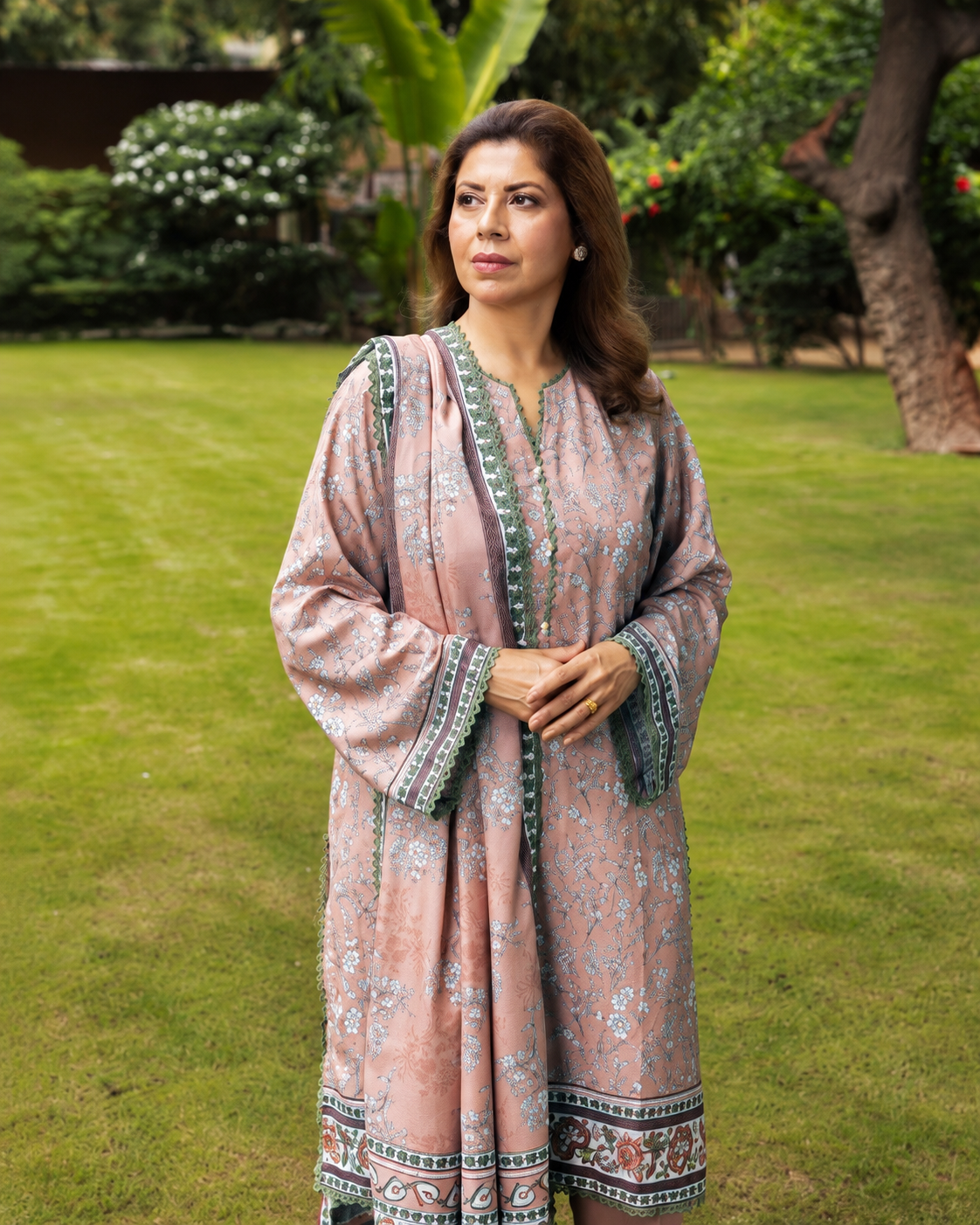 Gul Ahmed Printed Karandi 3 Piece Suit with Printed Dupatta