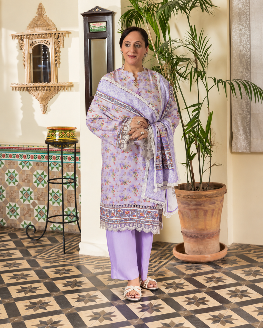 Gul Ahmed Printed Karandi 3 Piece Suit with Printed Dupatta