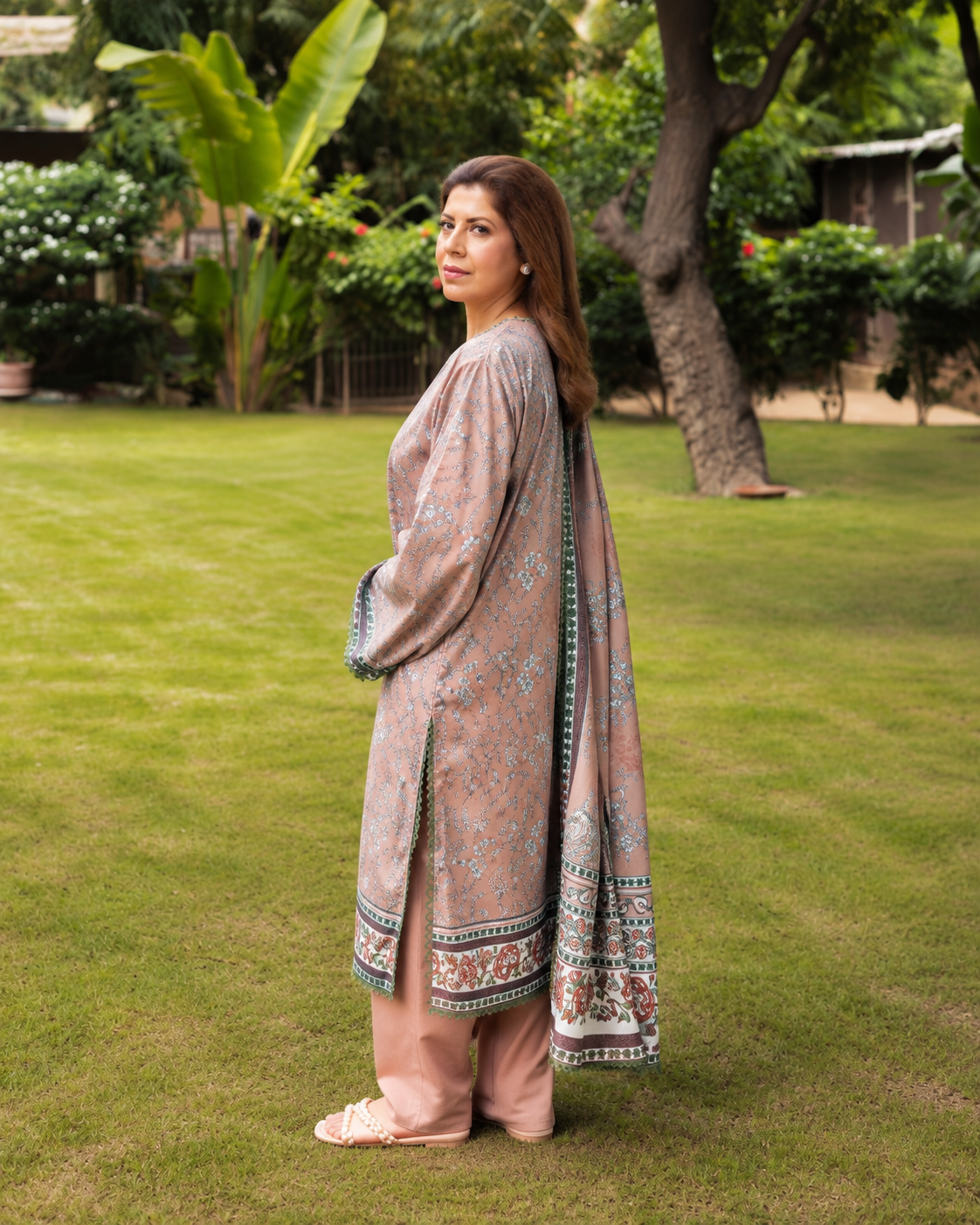 Gul Ahmed Printed Karandi 3 Piece Suit with Printed Dupatta
