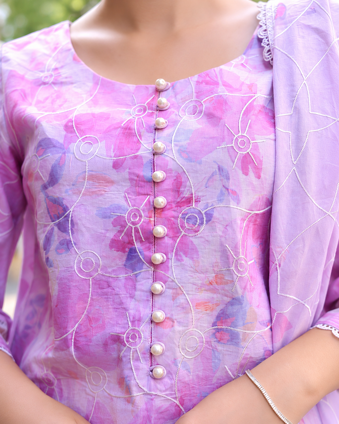 Alzohaib DHAGAKARI Digital Printed Embroidered 3 Piece Lawn Suit